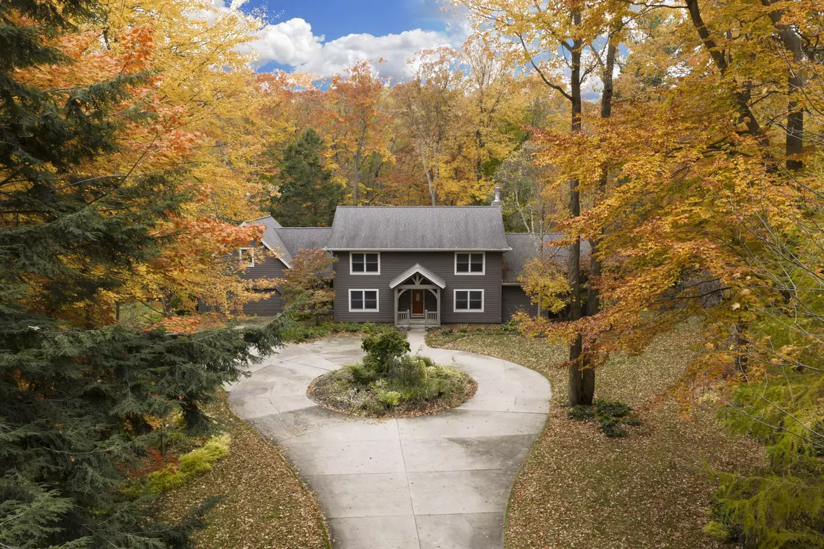 Muskegon, MI 49445,6142 Scenic Woods N Circle