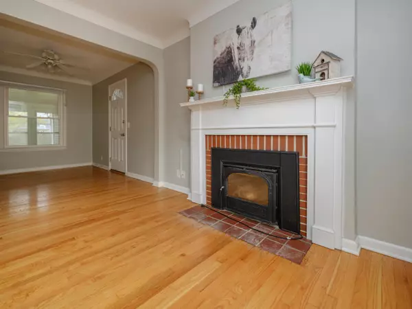 Kalamazoo, MI 49001,1921 Banbury Road