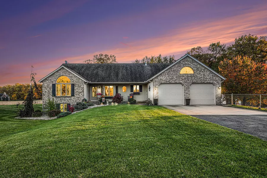 3370 92nd SW Street, Byron Center, MI 49315