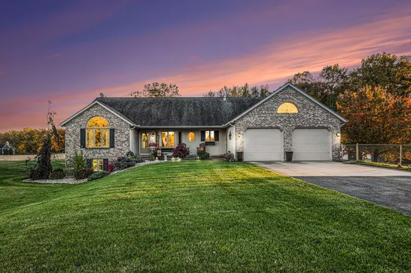 3370 92nd SW Street, Byron Center, MI 49315