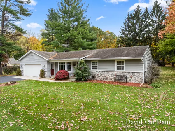 906 60th SW Street, Byron Center, MI 49315