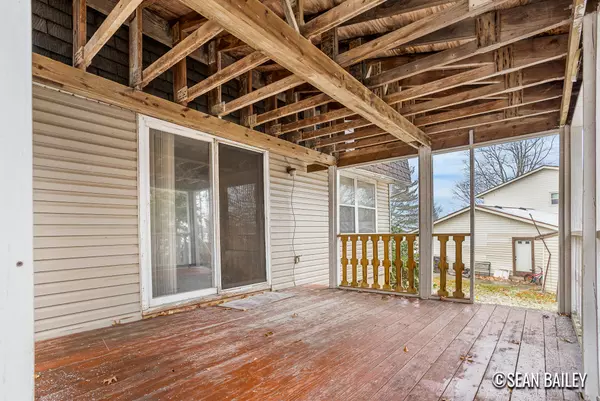 Hudsonville, MI 49426,4948 Beechtree Avenue