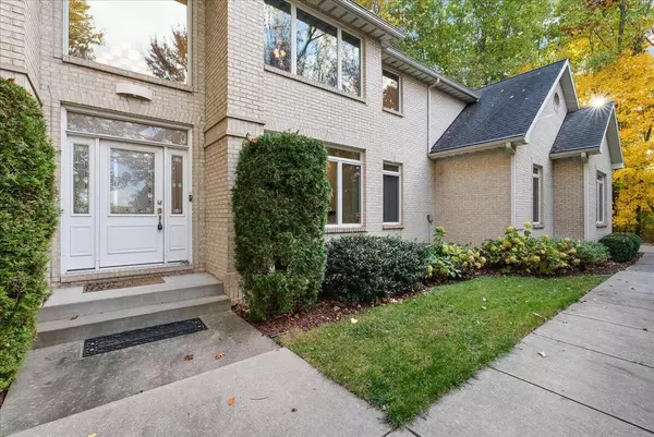 St. Joseph, MI 49085,419 River Run Drive