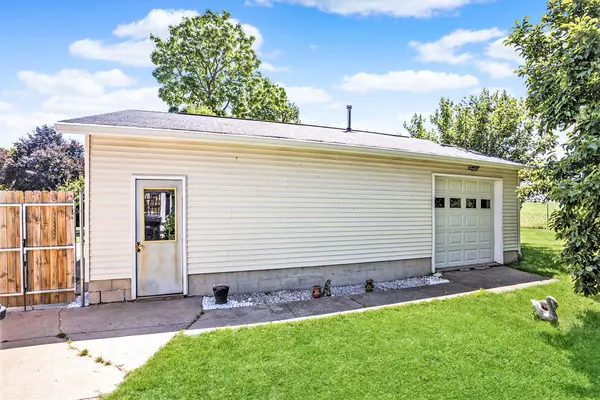 Casnovia, MI 49318,96 E Waterloo NW Street