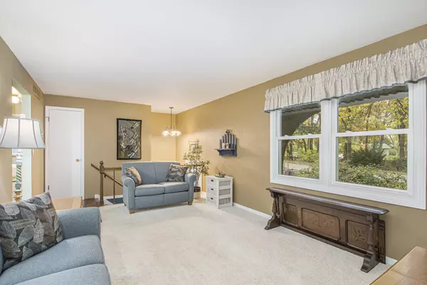 Holland, MI 49424,92 Oak Valley Drive