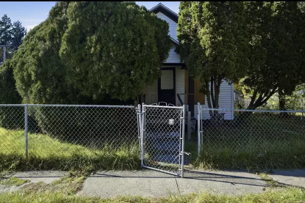 Benton Harbor, MI 49022,1096 Pearl Street