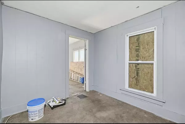 Benton Harbor, MI 49022,1096 Pearl Street