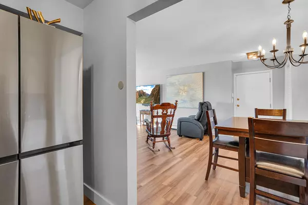 Jackson, MI 49202,806 W Michigan Avenue #307E