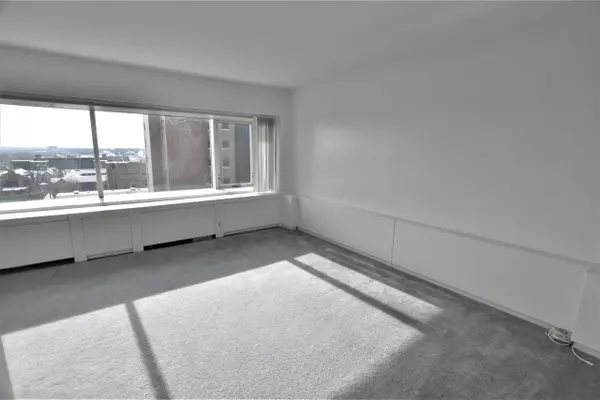 555 E William Street #14C, Ann Arbor, MI 48104