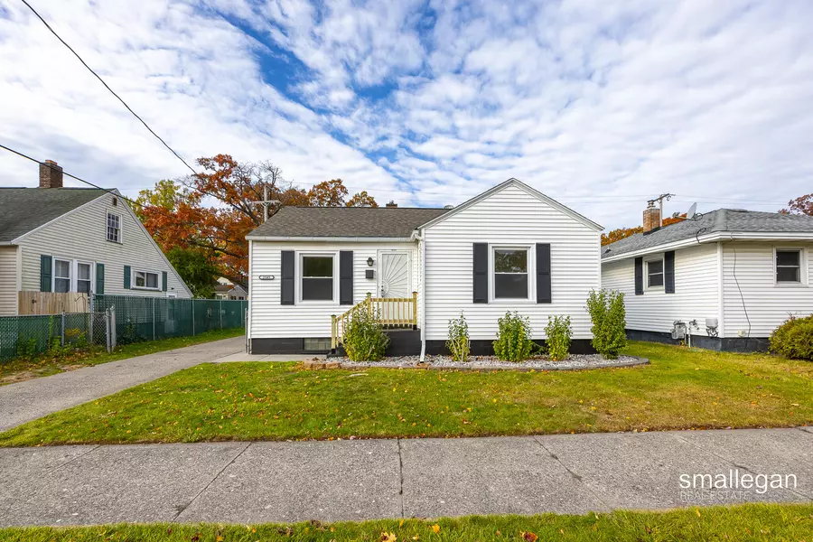 2545 Glenside Boulevard, Muskegon, MI 49441