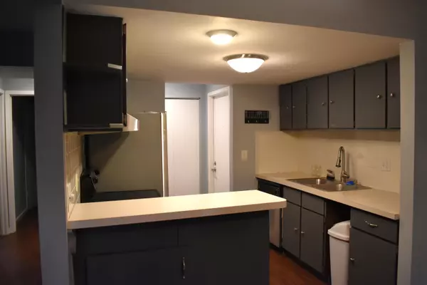 Kalamazoo, MI 49006,113 Inverness Court #C