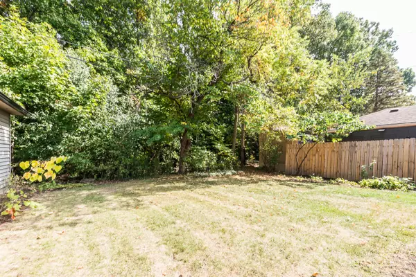 Ann Arbor, MI 48103,1435 Woodland Drive