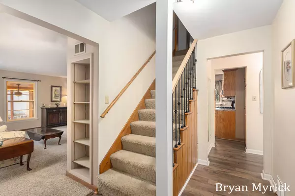 Holland, MI 49424,324 Marquette Avenue