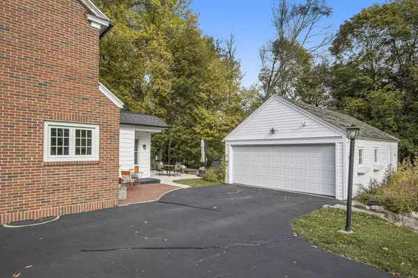 Kalamazoo, MI 49008,3237 Old Colony Road