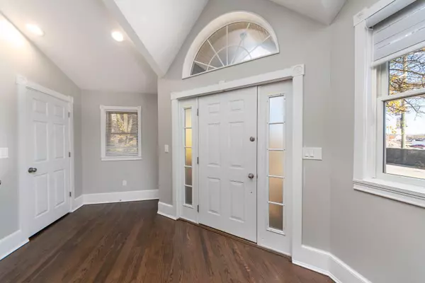 Northville, MI 48167,270 S Center Street