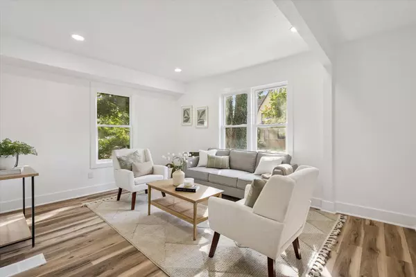 Grand Rapids, MI 49506,100 Dwight SE Avenue