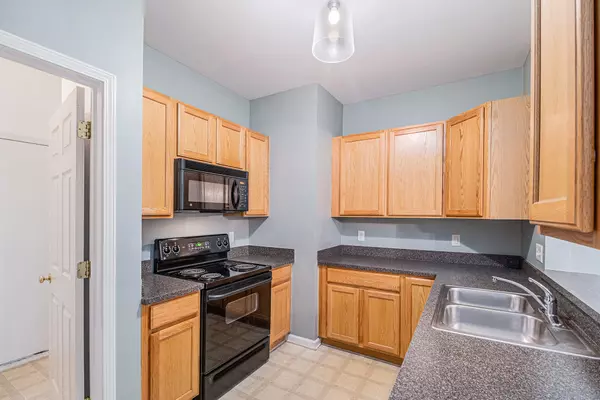 Commerce Twp, MI 48390,8104 Addington Drive