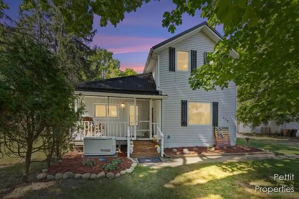 175 S Vosper Street, Saranac, MI 48881