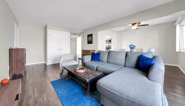 Royal Oak, MI 48073,1500 W Normandy Road #216