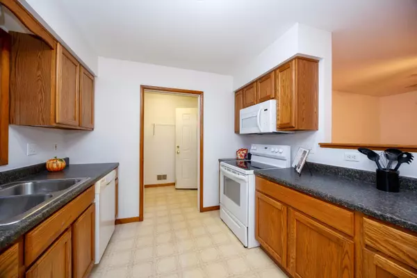 Ypsilanti, MI 48198,228 Devonshire Road