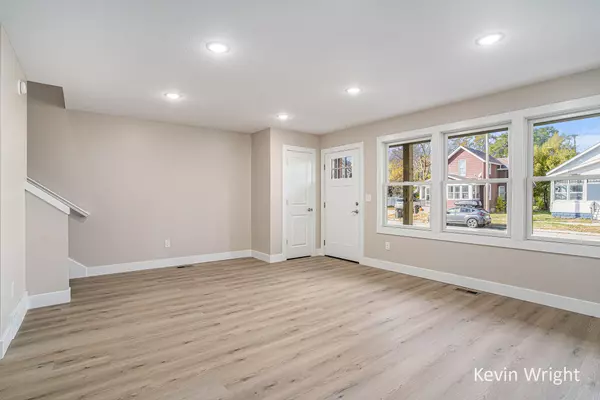 Muskegon, MI 49441,213 Merrill Avenue