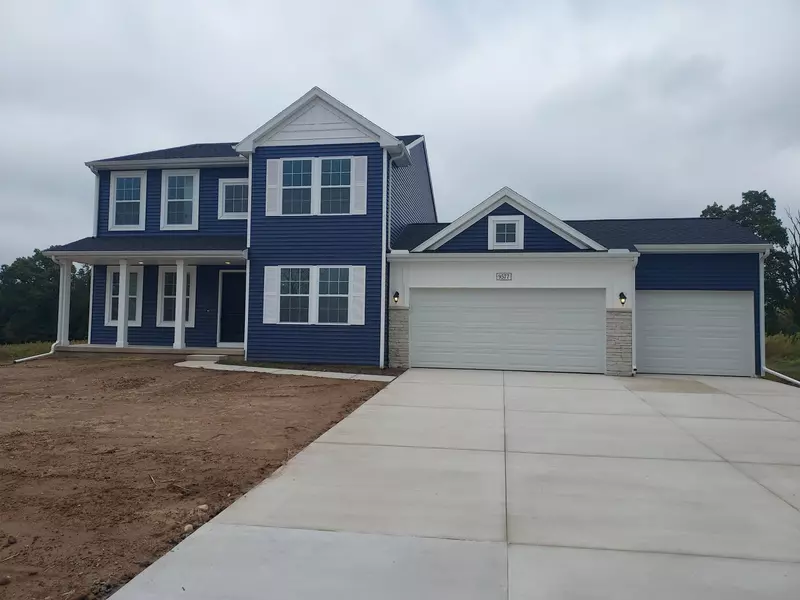9577 Snow Valley SE Drive, Alto, MI 49302