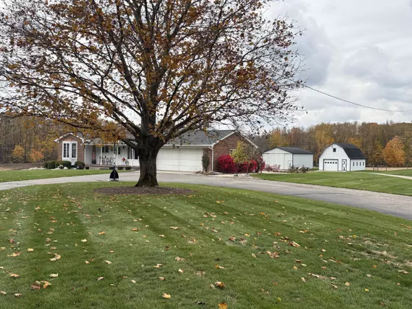 9277 Ivanrest SW Avenue, Byron Center, MI 49315