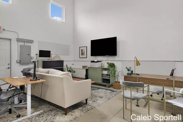 Grand Haven, MI 49417,400 N Ferry Street #3