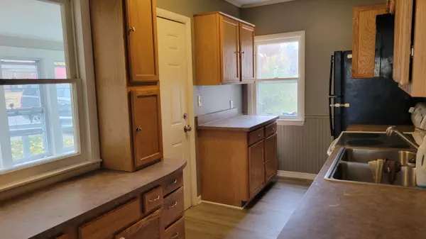 Greenville, MI 48838,726 N Lafayette Street