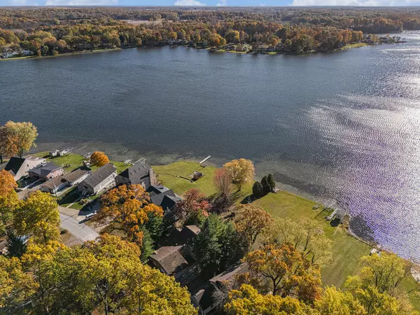 Three Rivers, MI 49093,57520 Gearharts Landing Road