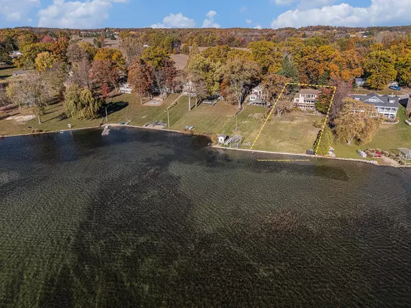 Three Rivers, MI 49093,57520 Gearharts Landing Road