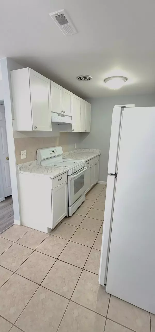 Clinton Twp, MI 48038,38255 Fairway Court #77B