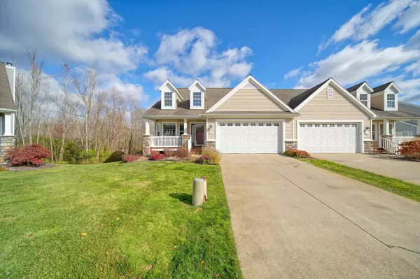 Jackson, MI 49201,4650 Suffolk Lane #31