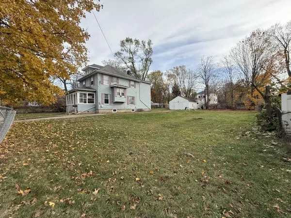 Jackson, MI 49203,213 E High Street