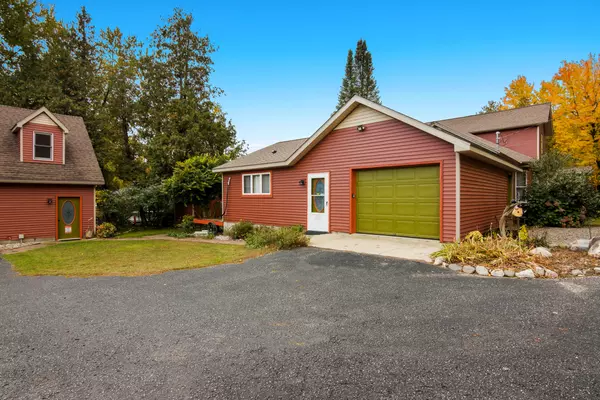 Onekama, MI 49675,8195 5th Street