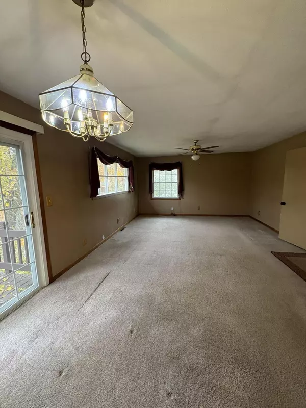 Edwardsburg, MI 49112,70954 Elkhart Road