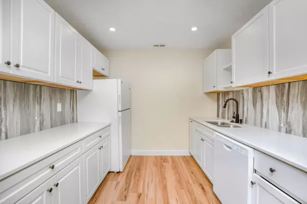 Bangor, MI 49013,14 S Walnut Street