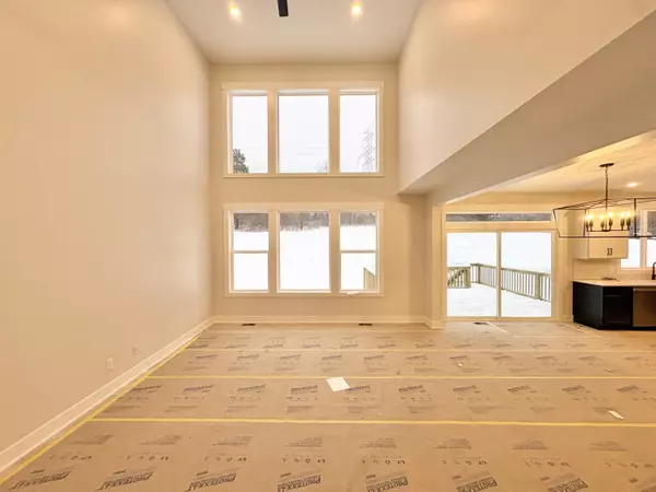 Caledonia, MI 49316,5871 Valley Point SE Drive