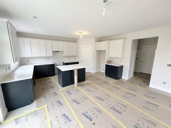 Caledonia, MI 49316,5871 Valley Point SE Drive