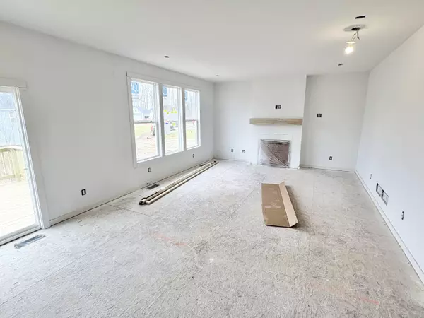 Caledonia, MI 49316,7318 Graymoor SE Street