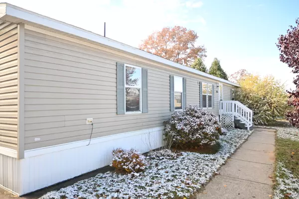 Muskegon, MI 49442,4243 Squaw Creek Trail