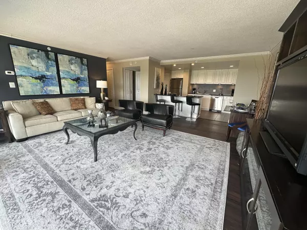 Birmingham, MI 48009,555 S Old Woodward Avenue #608