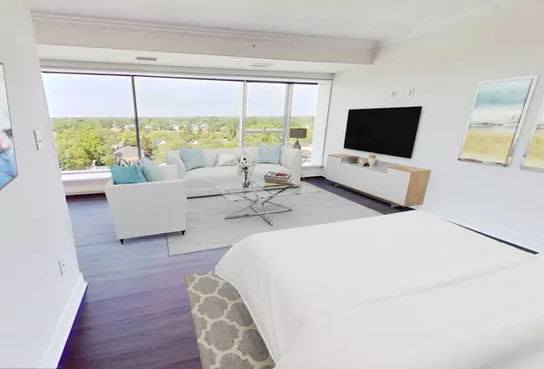 Birmingham, MI 48009,555 S Old Woodward Avenue #601