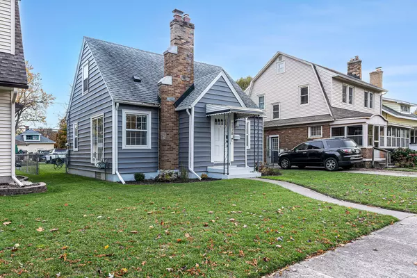 Grand Rapids, MI 49504,1128 California NW Street