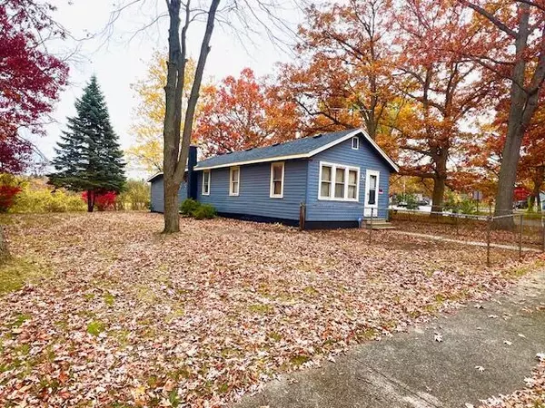 Muskegon, MI 49444,403 Collins Avenue