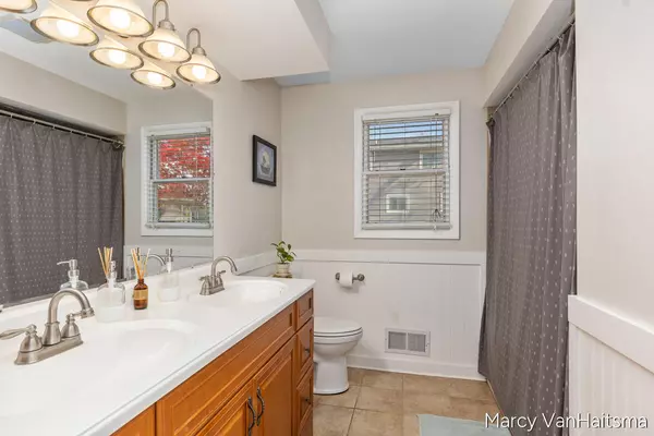 Zeeland, MI 49464,10629 Brookview Drive