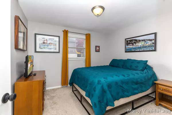 Zeeland, MI 49464,10629 Brookview Drive