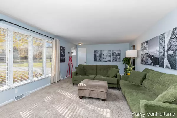 Zeeland, MI 49464,10629 Brookview Drive