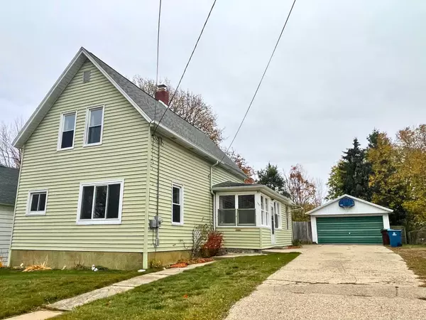 159 Jackson Street, Manistee, MI 49660