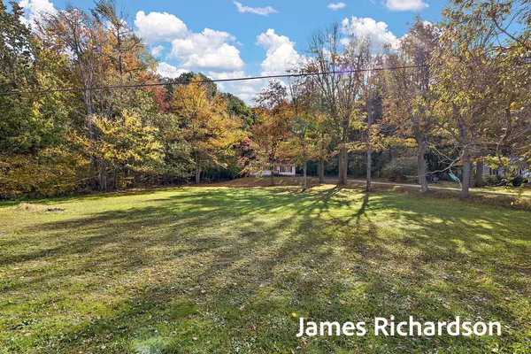 Grand Haven, MI 49417,15280 Robbins Road